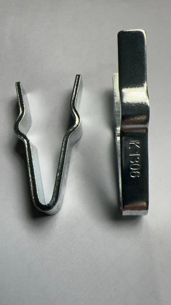 K1306 | This Bucket Tooth Pins